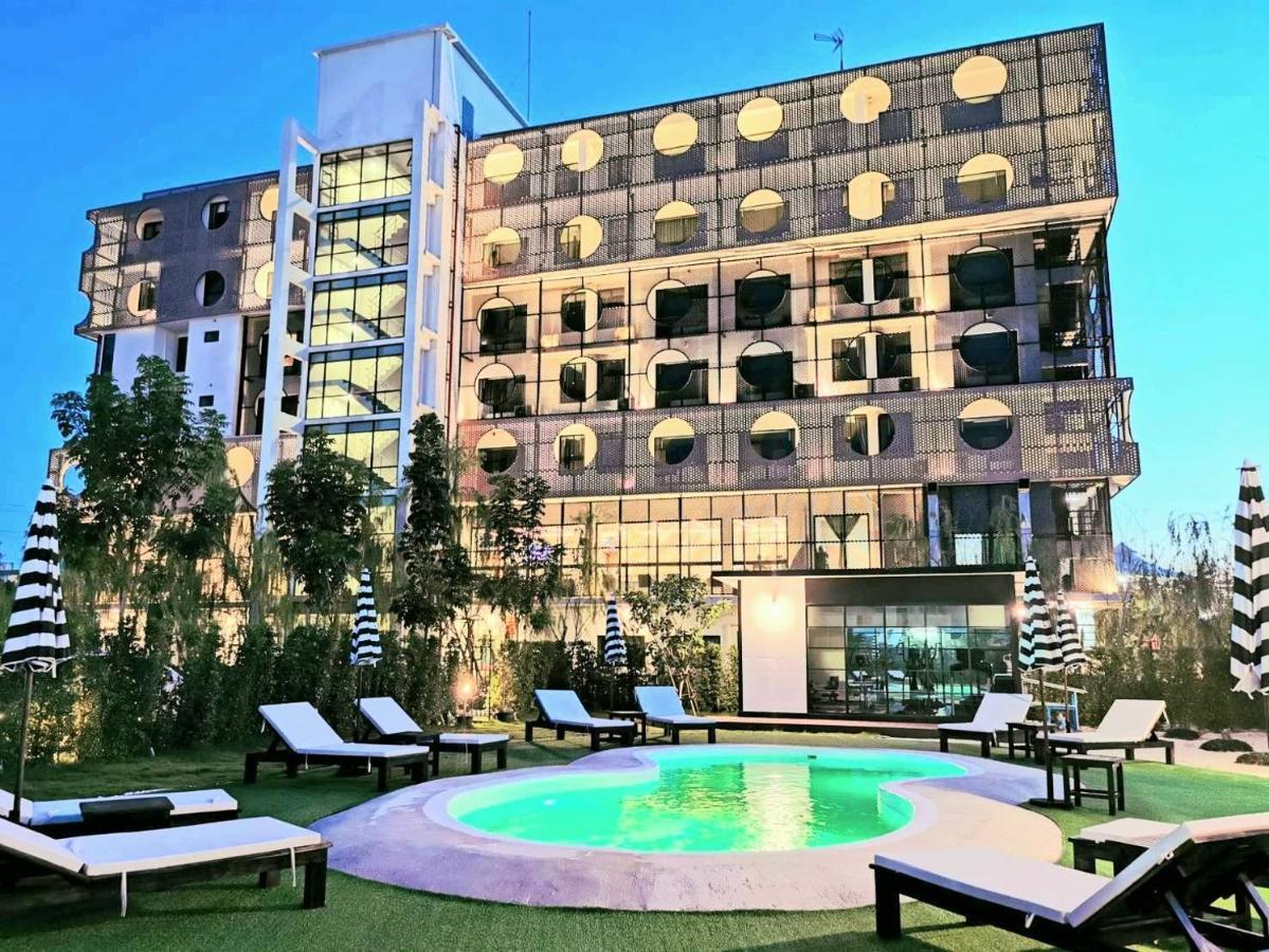 Hotel Fuse Rayong Kültér fotó
